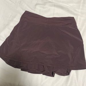Lululemon skort size 4